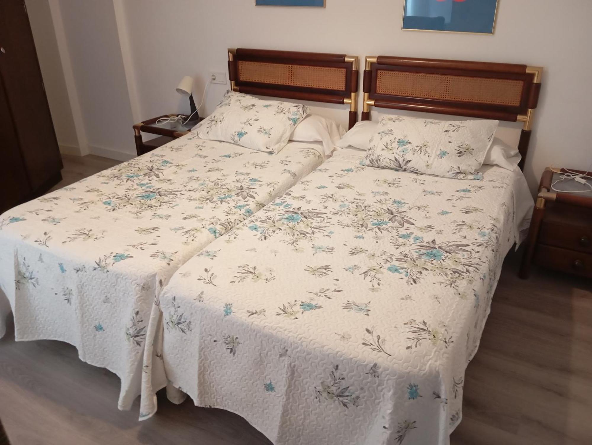 Bnap Gesta Appartement Oviedo Buitenkant foto