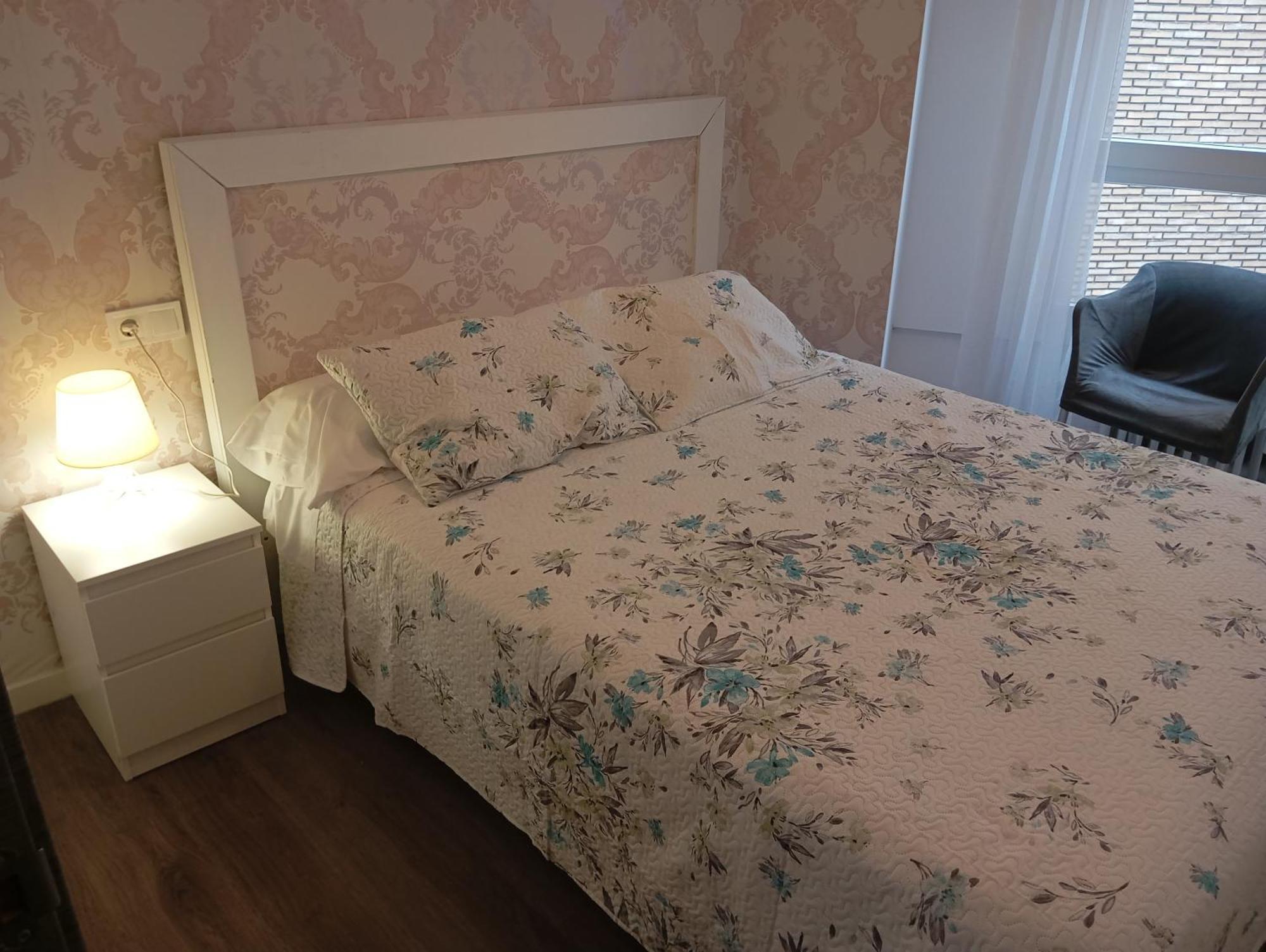 Bnap Gesta Appartement Oviedo Buitenkant foto