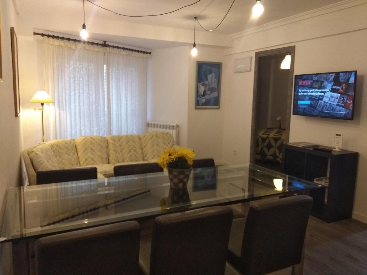 Bnap Gesta Appartement Oviedo Buitenkant foto